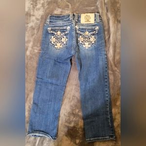 Women's Denim bejeweled Capri jeans